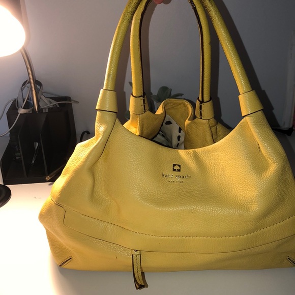 Purse - Picture 1 of 5